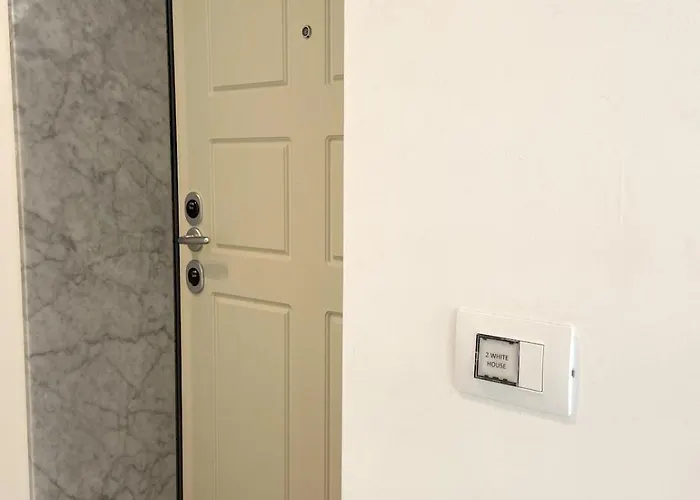 La Casa Bianca Apartment Milan